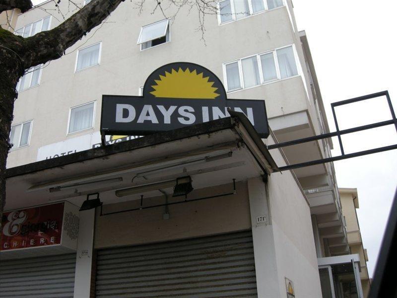 俱乐部会议酒店 里米尼 外观 照片